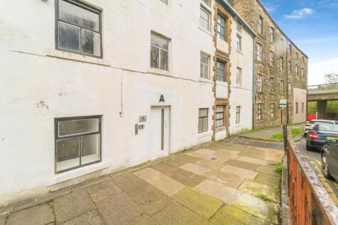 Healey Wood Road, Lancashire BB11 2 bed penthouse for sale