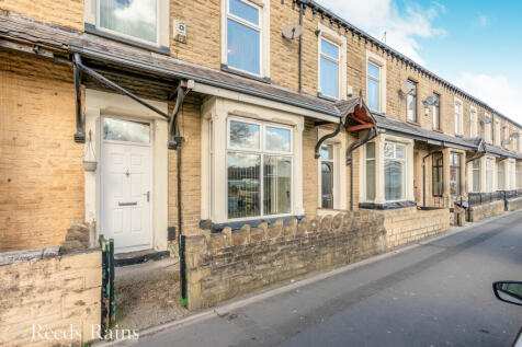 Belvedere Road, Lancashire BB10 3 bed terraced house for sale