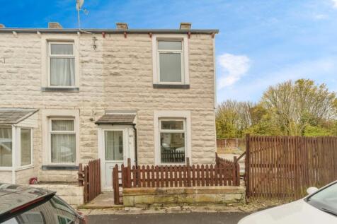 Castle Street, Burnley BB12 2 bed end of terrace house for sale
