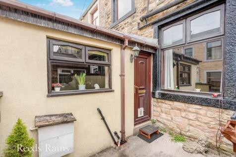 Back Harry Street, Nelson BB9 1 bed terraced house for sale
