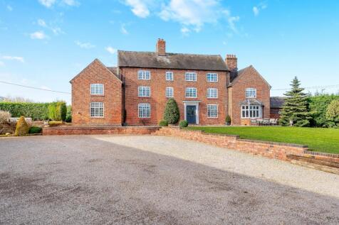 Weston, Stafford ST21 8 bed detached house for sale