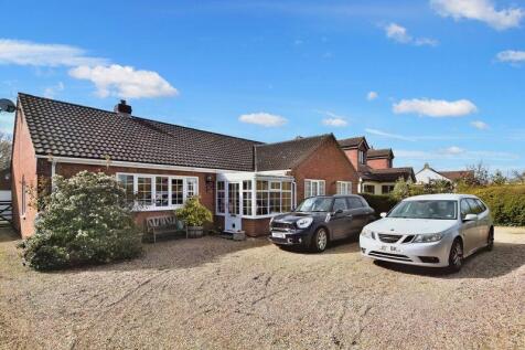 3 bedroom detached bungalow for sale