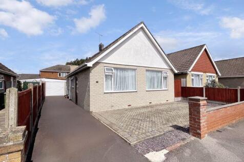 2 bedroom detached house for sale