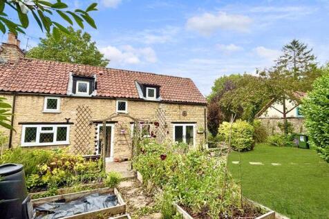 4 bedroom cottage for sale