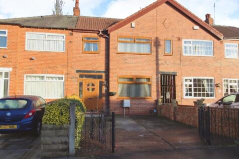 Whitebridge Spur, West Yorkshire LS9 3 bed terraced house for sale