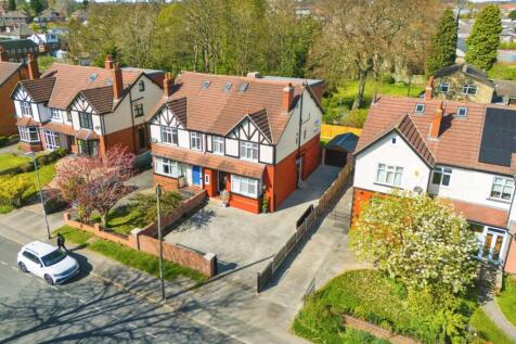 Manston Gardens, West Yorkshire LS15 4 bed semi