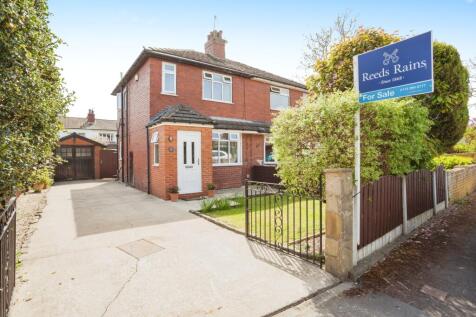 Lynnfield Gardens, Leeds LS15 2 bed semi