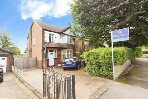 Knights Hill, West Yorkshire LS15 4 bed detached house for sale