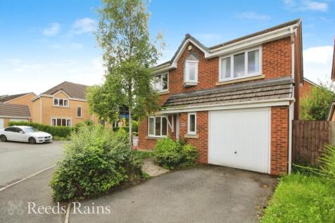 Wood Beech Gardens, Chorley PR6 4 bed detached house for sale