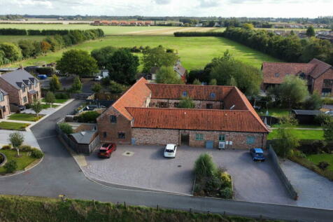 3 bedroom barn conversion for sale