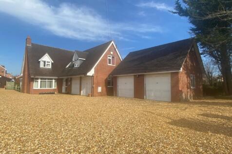 Wootton,  Abingdon,  OX13 4 bed detached house for sale