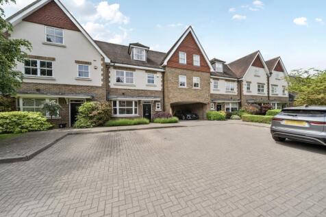 Ascot,  Berkshire,  SL5 5 bed terraced house for sale