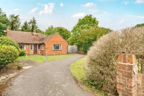 Ourway,  North Street,  SL4 2 bed detached bungalow for sale