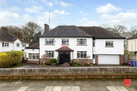 5 bedroom detached house for sale