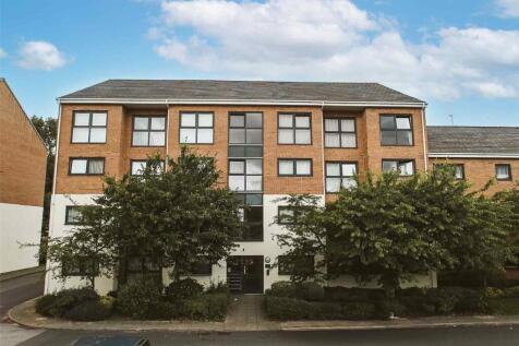 Lowbridge Court, Garston, Liverpool... 2 bed apartment for sale