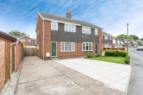 Katrina Grove, Pontefract WF7 3 bed semi