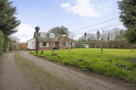 Eaton Bishop,  Hereford,  HR2 5 bed detached bungalow for sale