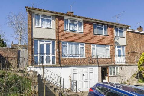 High Wycombe,  Buckinghamshire,  HP13 3 bed semi