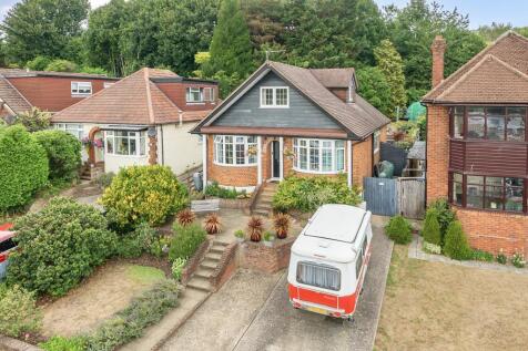 Loudwater,  Buckinghamshire,  HP10 4 bed detached house for sale