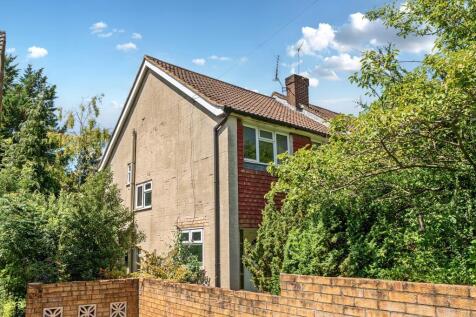 High Wycombe,  Buckinghamshire,  HP13 3 bed semi