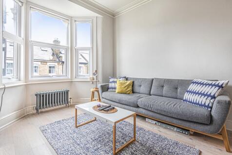 2 bedroom maisonette for sale