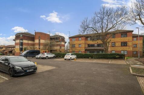 Isleworth,  London,  TW7 1 bed maisonette for sale