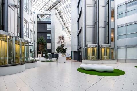 Trinity Square,  Hounslow,  TW3 1 bed flat for sale