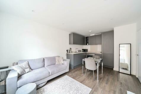 1 bedroom flat for sale