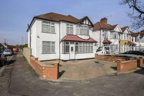 Edgware,  Middlesex,  HA8 5 bed detached house for sale