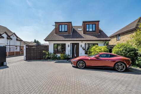 5 bedroom detached bungalow for sale