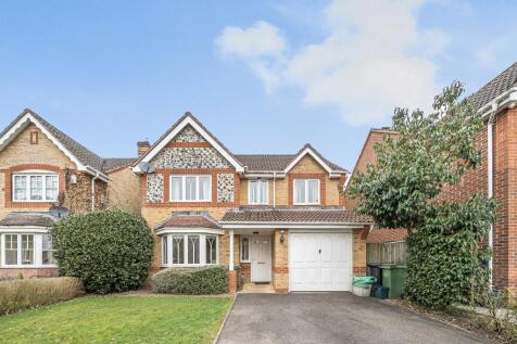 Thatcham,  Berkshire,  RG18 4 bed detached house for sale