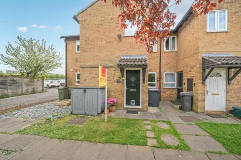 Thatcham,  Berkshire,  RG19 2 bed maisonette for sale