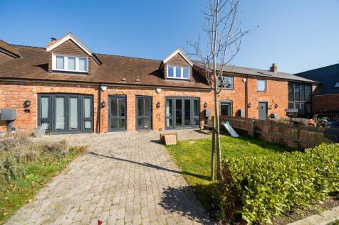 2 bedroom barn conversion for sale