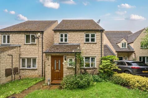 Witney,  Oxfordshire,  OX28 3 bed detached house for sale
