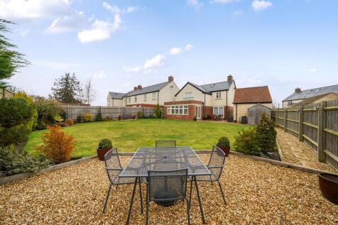 Dovecote Place,  Curbridge,  OX29 4 bed detached house for sale