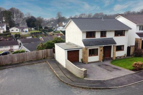 12 Elms Park, Miskin, Pontyclun CF72 8PU 5 bed detached house for sale