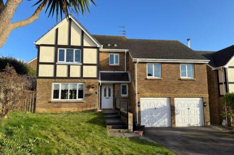 4 Nyth Yr Eos, Rhoose, The Vale of... 6 bed detached house for sale