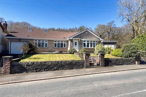 2a Pleasant View, Ynysybwl, CF37 3PF 3 bed detached bungalow for sale