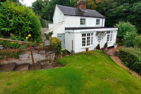 Singrett Hill, Wrexham LL12 2 bed detached house for sale