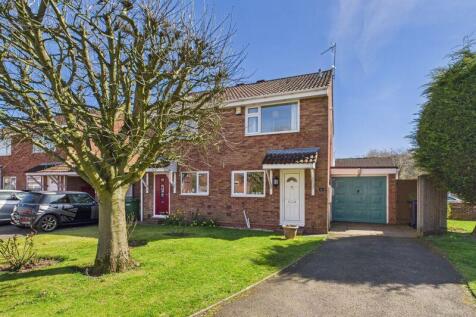 Weyhill Close, Pendeford, WV9 2 bed semi