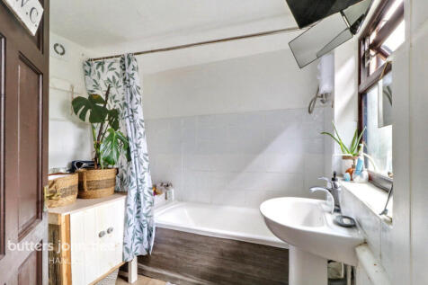 Wilding Road, Ball Green... 3 bed terraced house for sale