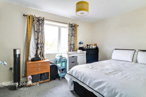 George Barton Close, Bucknall... 2 bed townhouse for sale