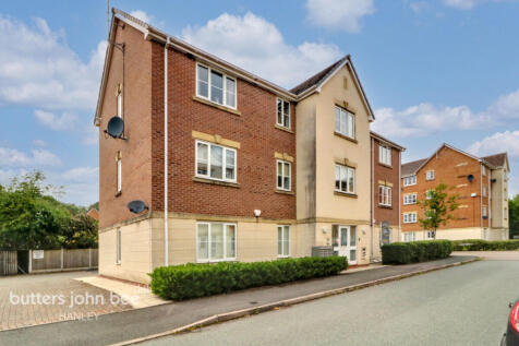 Wardle Gardens, Leekbrook, Leek ST13 7AR 2 bed flat for sale