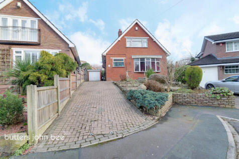 Hardy Close, Crewe 3 bed detached bungalow for sale