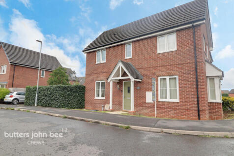 Philip Taylor Drive, Crewe 3 bed link detached house for sale