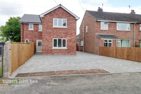Marsh Lane, Nantwich 3 bed detached house for sale