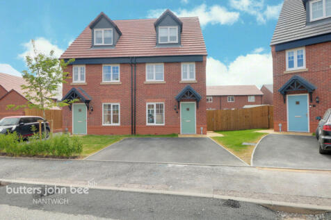 George Booth Grove, Nantwich 3 bed semi