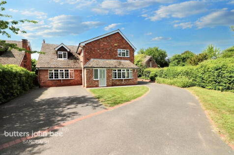 4 bedroom detached house for sale