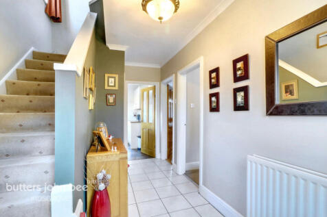 Clough Hall Road, Kidsgrove... 3 bed semi