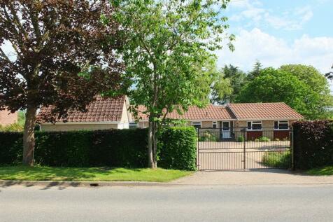 5 bedroom detached bungalow for sale